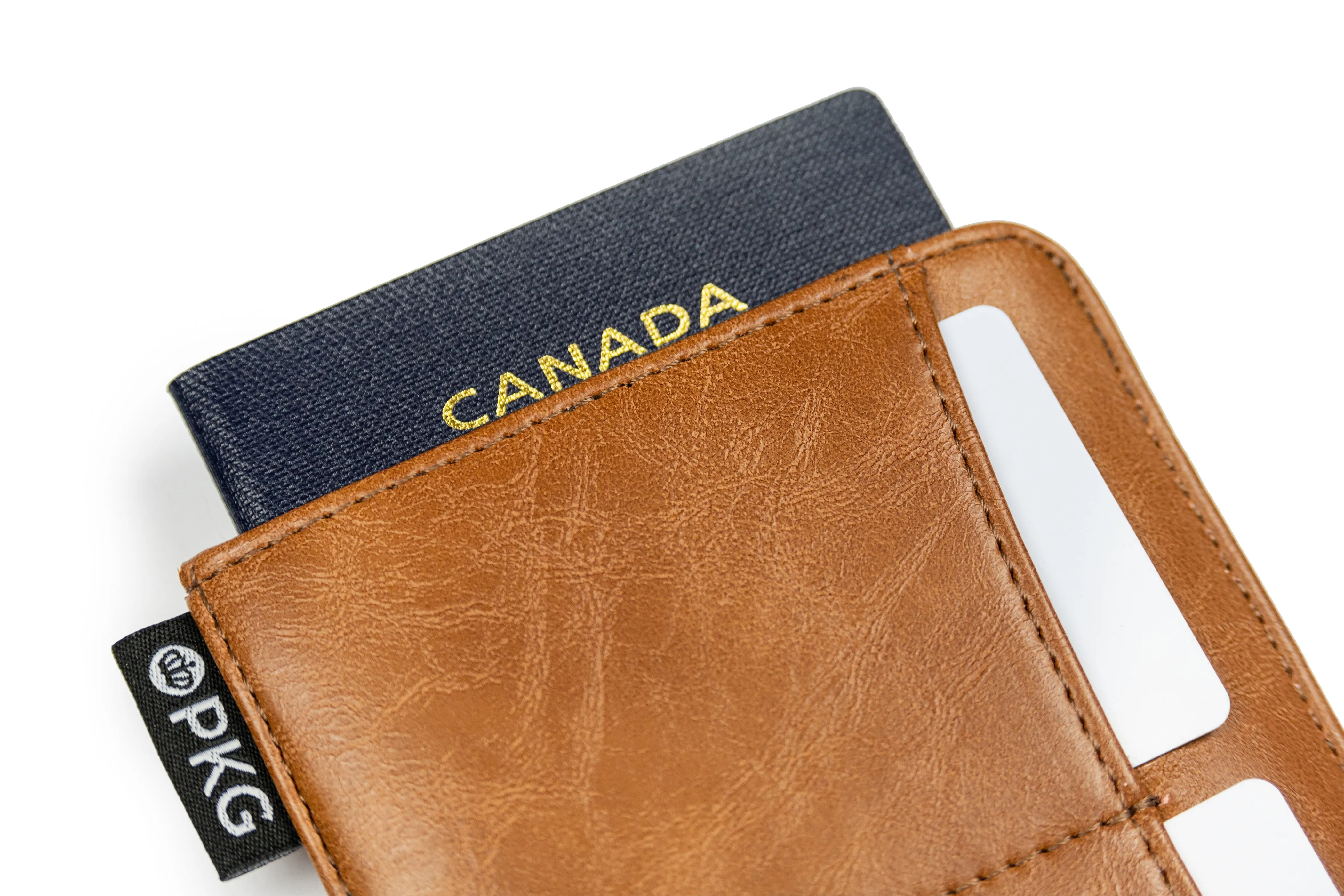 Perry - Passport wallet